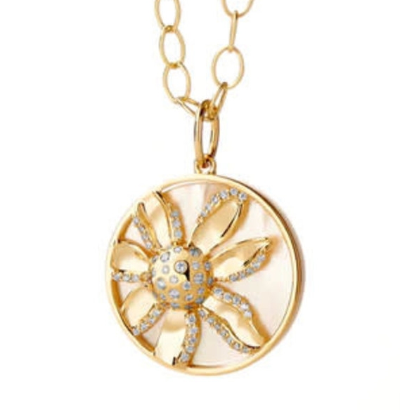 18K Yellow Gold Jardin Flower Pendant